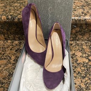 Vía Spiga purple suede shoes